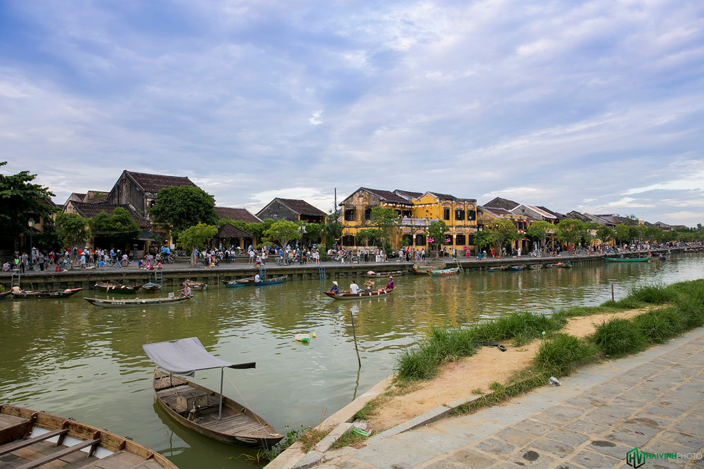 [-]Vẻ[-]đẹp[-]lung[-]linh[-]không[-]tì[-]vết[-]của[-]phố[-]cổ[-]Hội[-]An